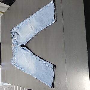 Levi's Boyfriend Capris